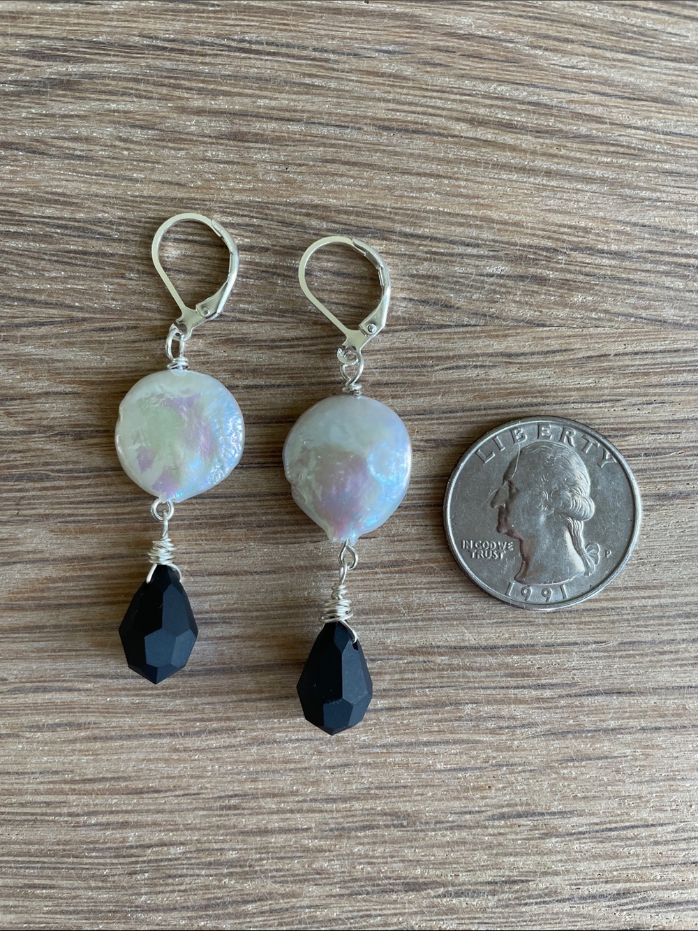 HAND CRAFTED FRESHWATER COIN PEARL & MATTE NAVY BRIOLETTE EARRINGS - Picture 8 of 12